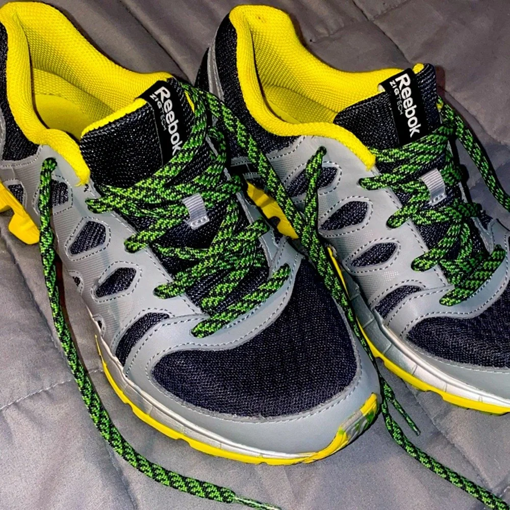Reebok Zigtech - Picture 1 of 4